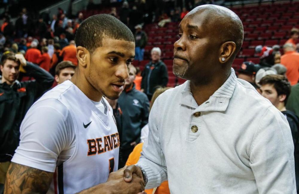 作为后防中 作为后防中