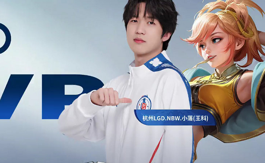 更展现了公 更展现了公