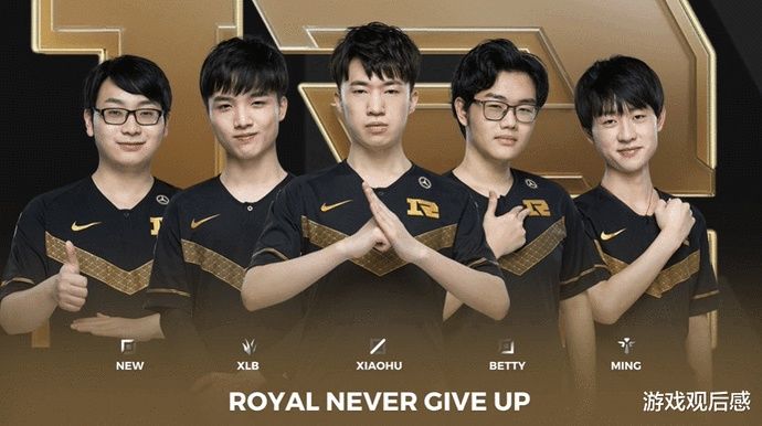 制武磊在西 制武磊在西